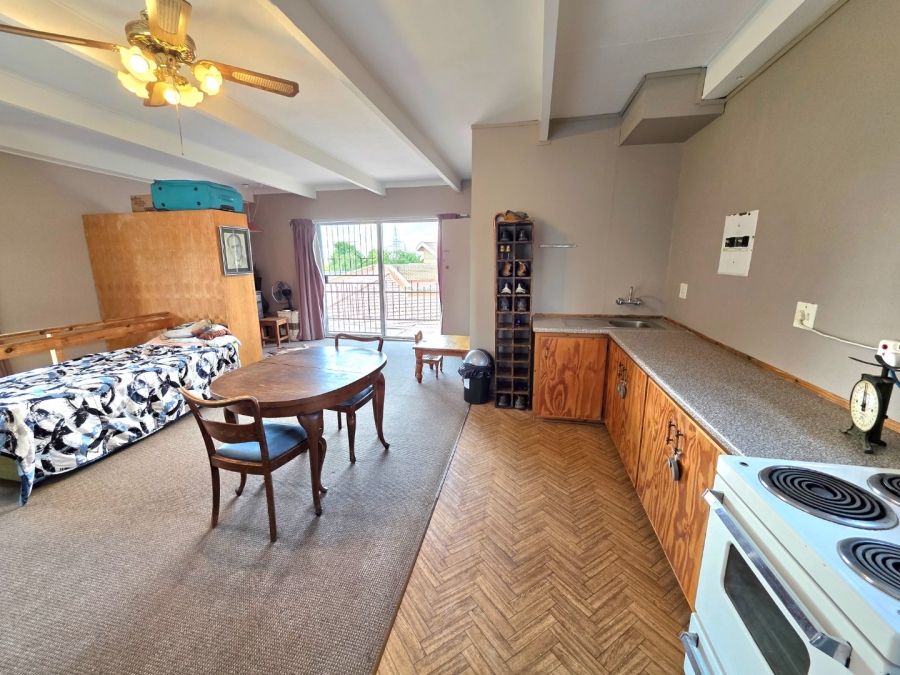 5 Bedroom Property for Sale in Panorama Free State